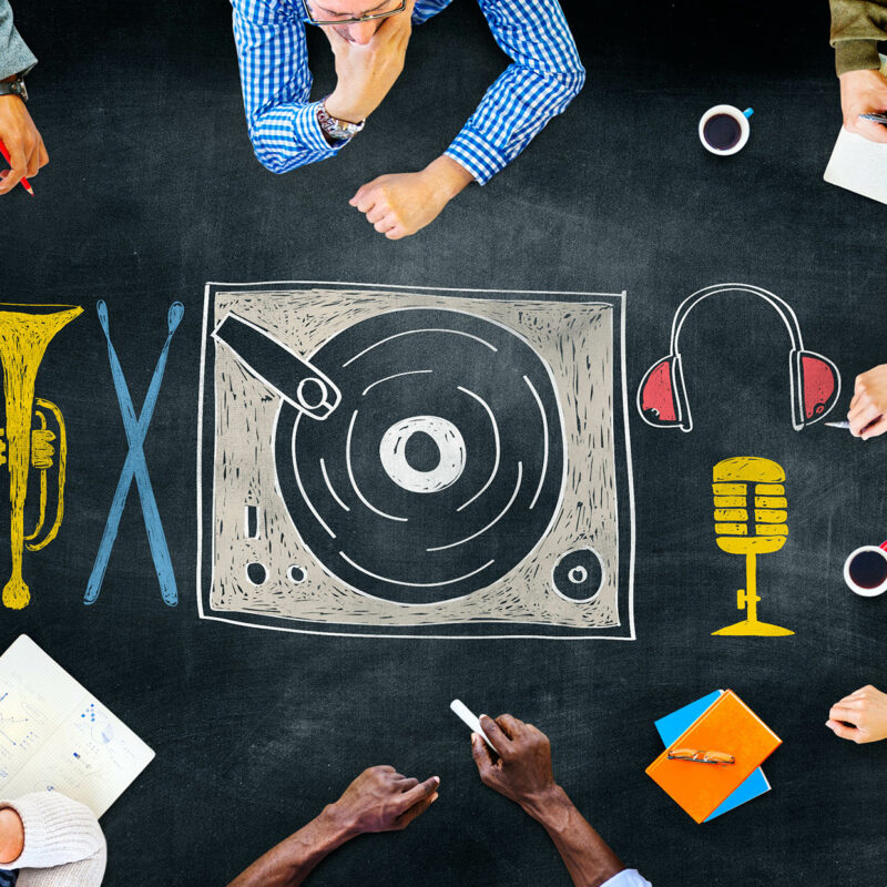 Echanges et débats autour des questions d'éducation et de parentalité.